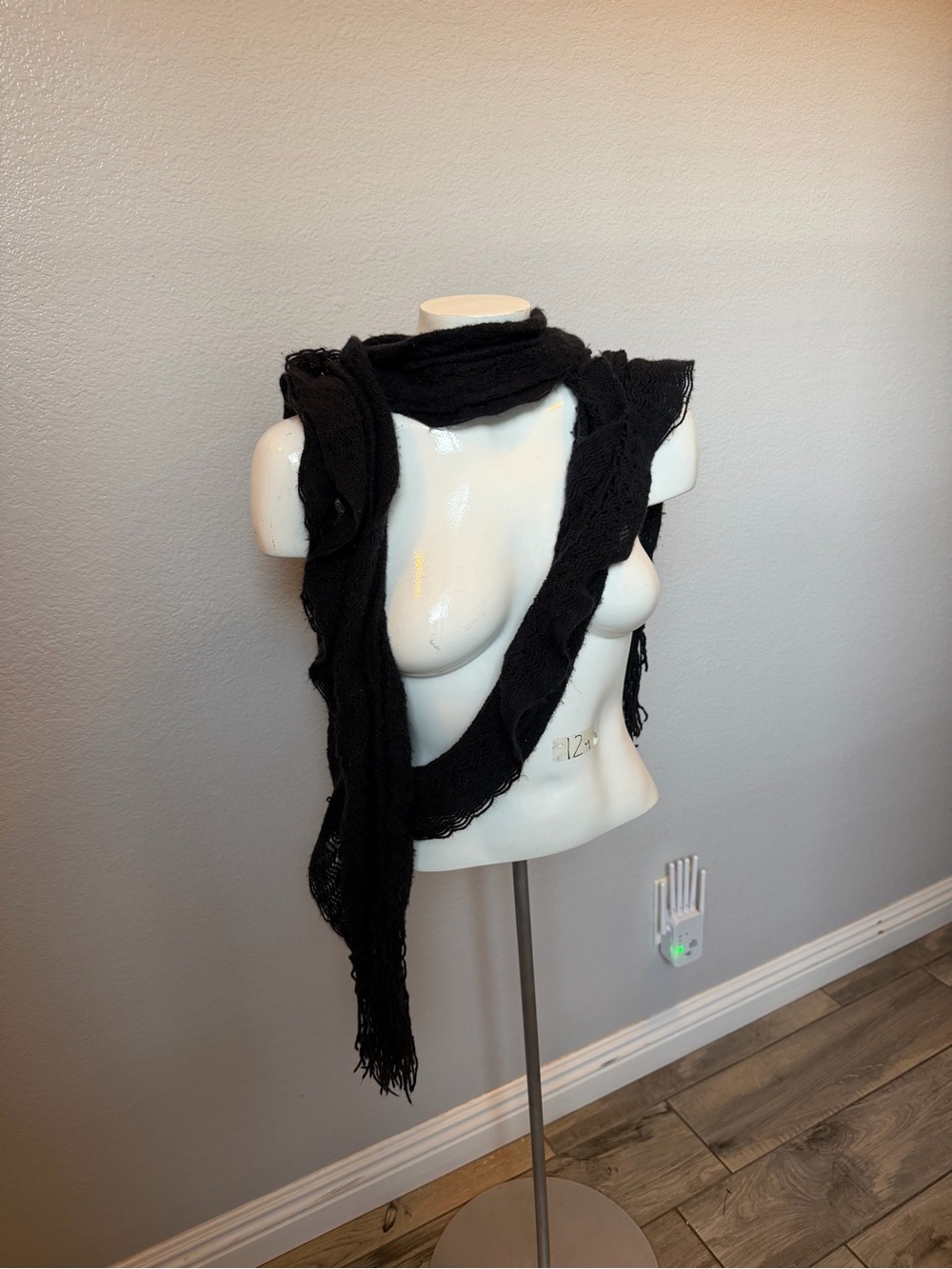 Frenchi Black Lightweight Fringe Scarf